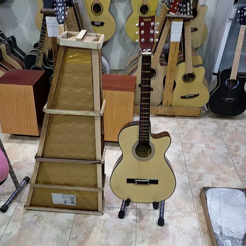 gitar akustik Yamaha untuk pemula