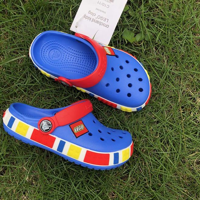 ヌ Crocs / Crocs anak / Crocs Lego / Sandal Crocs / Sandal Anak / Sandal Karet Anak / Crocs Kids Lego