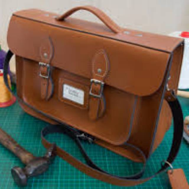 [Preloved ORI] Tas Messenger Vintage Tas Postman Tas Kulit Asli - Brown