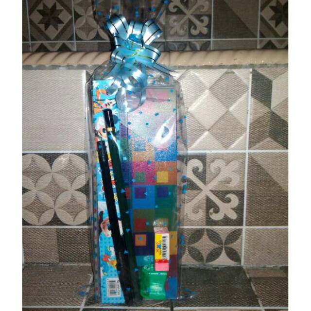 

Paket souvenir alat tulis