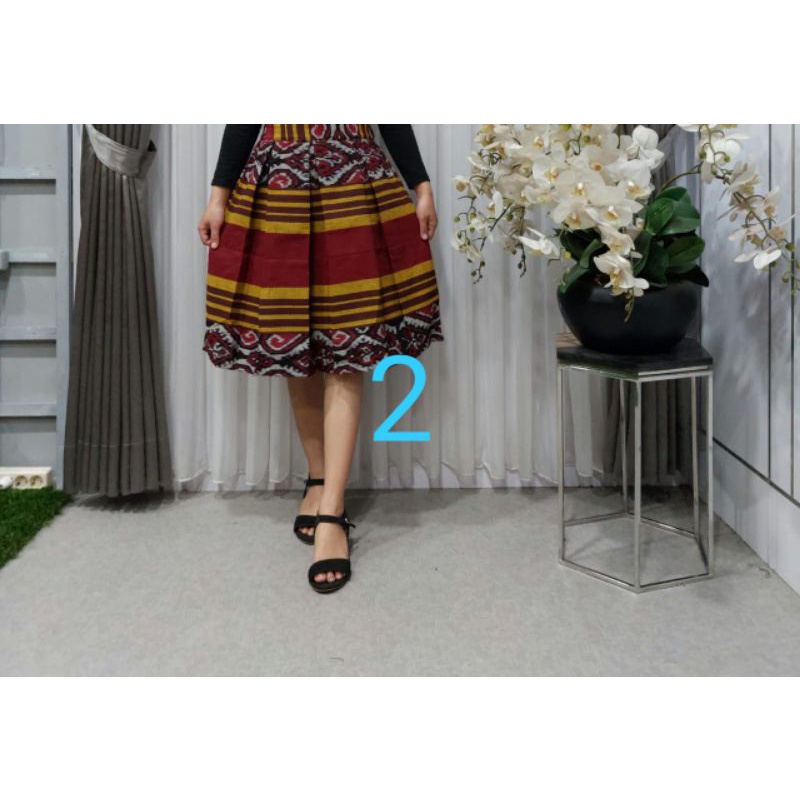 Rok tenun motif Jepara rok motif rok