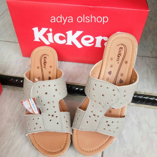 Sandal kulit asli kickers kulit asli slipon sol anti licin