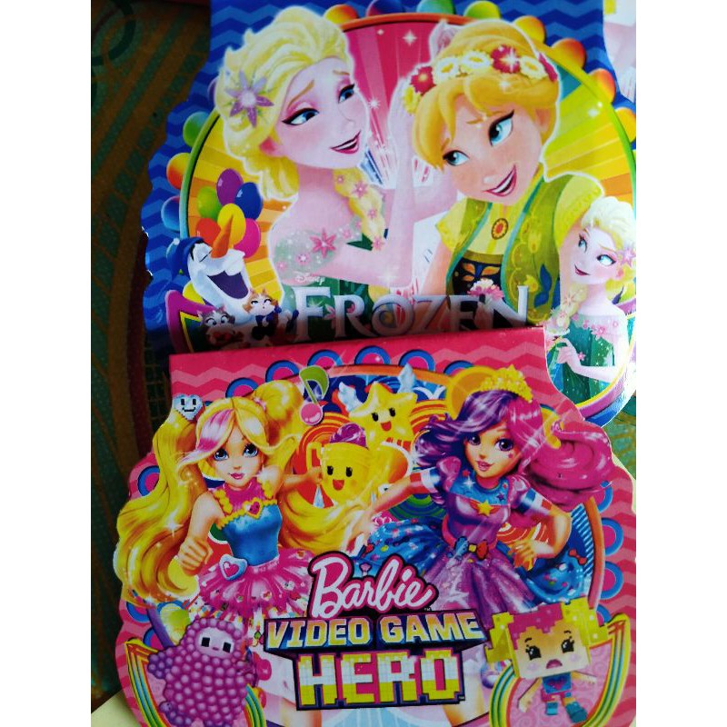 

Buku diary anak karakter