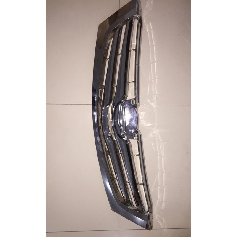 Grill depan innova 2008-2011 full chrome