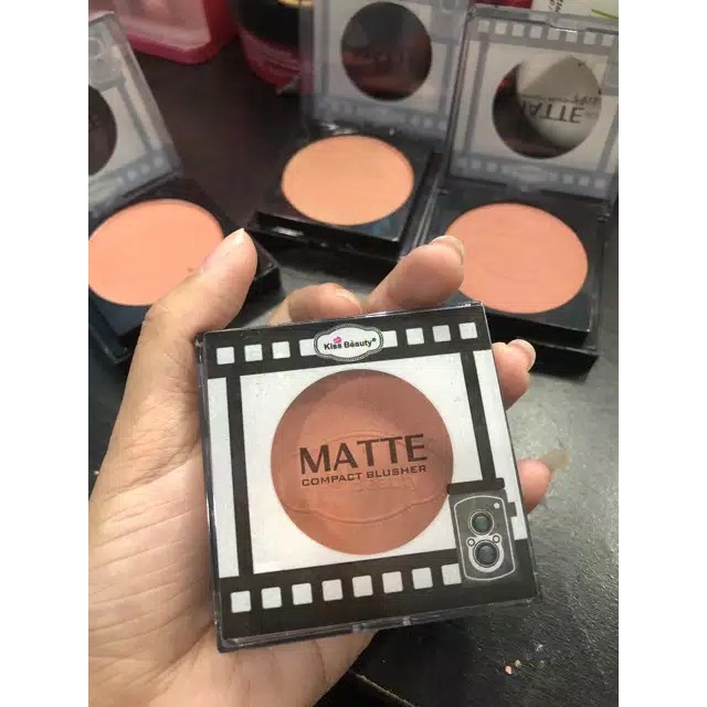 (CYBER) COD Kiss beauty matte compact blusher/ blush on kiss beauty