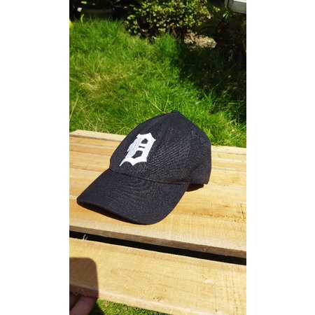 topi thrift second MLB