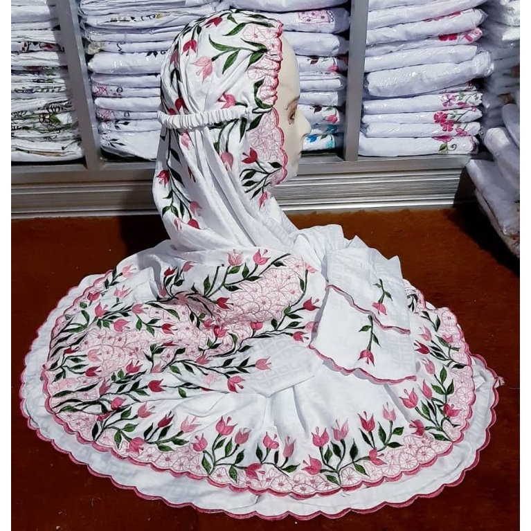 MukenaTerusanSemiSutra