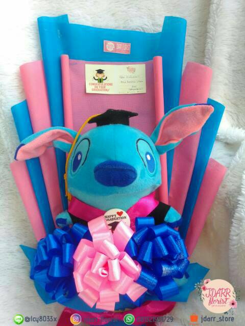 BOUKET BONEKA STICH WISUDA