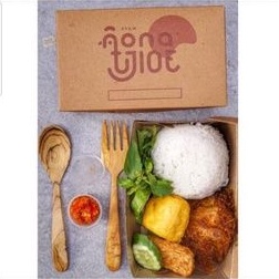 

Nasi Ayam Nona Tjioe
