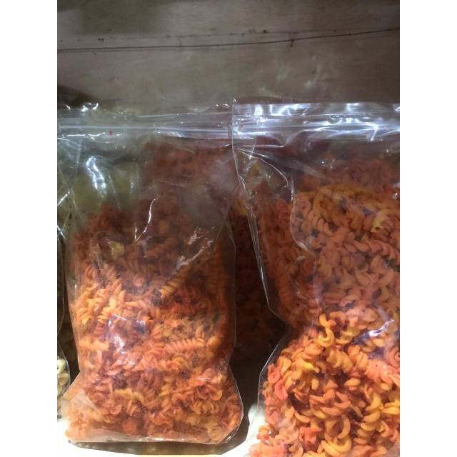 

JSB Snack - Makaroni Spiral Pedas 250 gr - Grosir Snack Kiloan Termurah