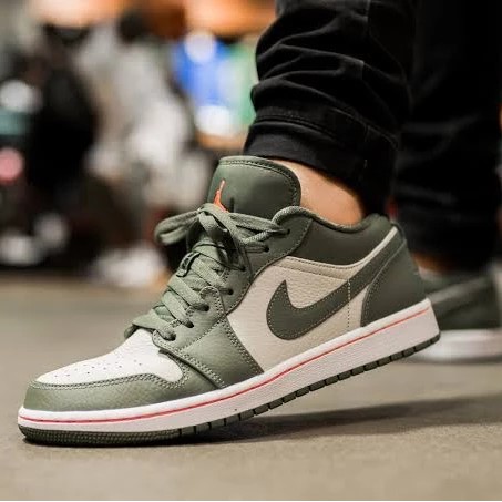 Nike air jordan 1 low military green
