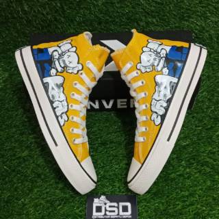 Sepatu Converse Kaws High [kuning,puith dan black