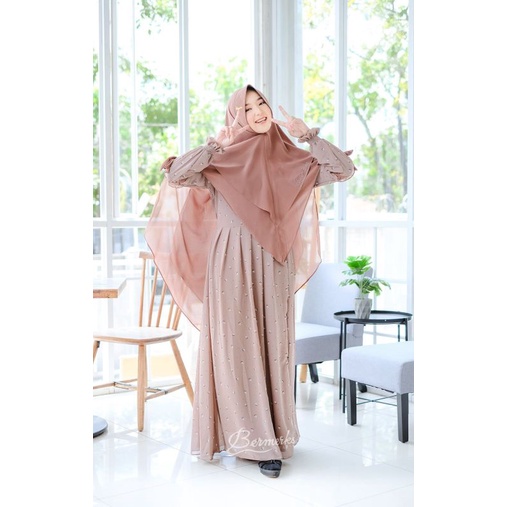 Gamis full ceruti ALANA PUTIK ORIGINAL By BERMERKS