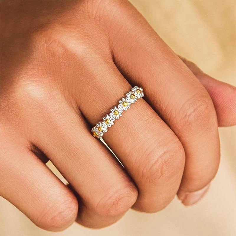 Cincin Model Terbuka Desain Bunga Matahari Daisy Dapat Disesuaikan Untuk Wanita