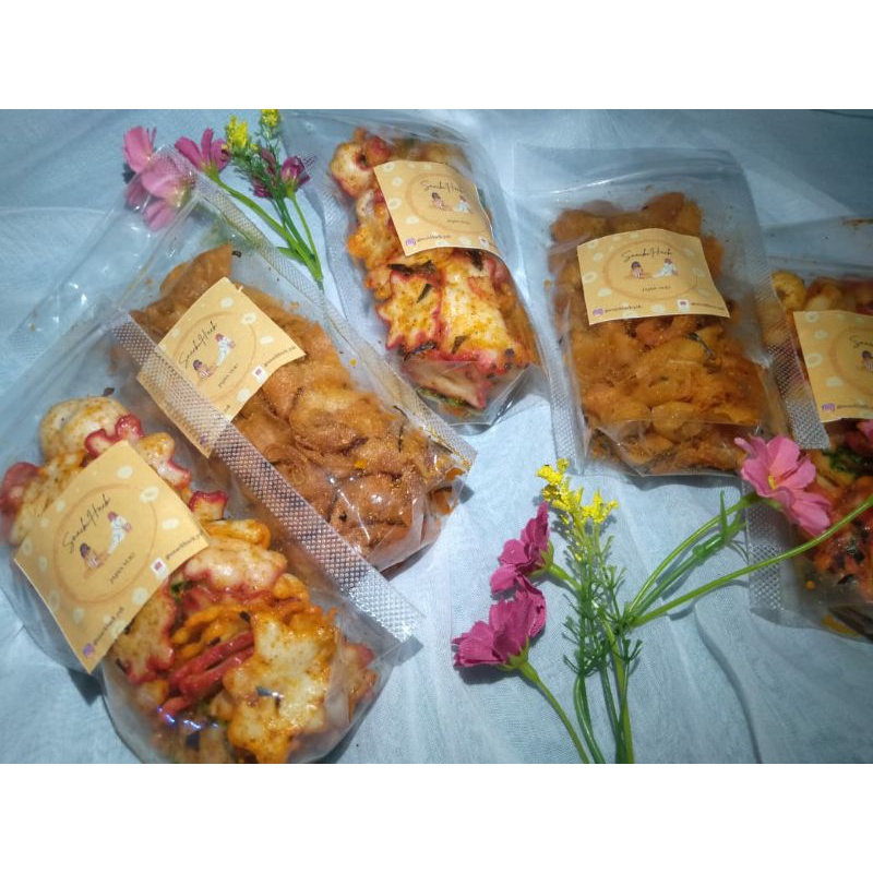 

SnackHack Kerupuk, Lumpia kering (50gr)