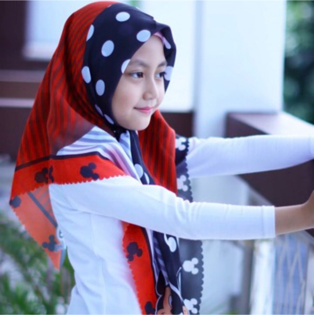 VOAL PRINTING MOTIF MICKEYMOUSE MERAH / HIJAB ANAK KARAKTER MICKEY / JILBAB ANAK LUCU