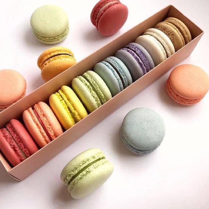 

Big sale EAY79 PAKET 1 BOX REGULER DAN 2 BOX MACARON MINI EAY
