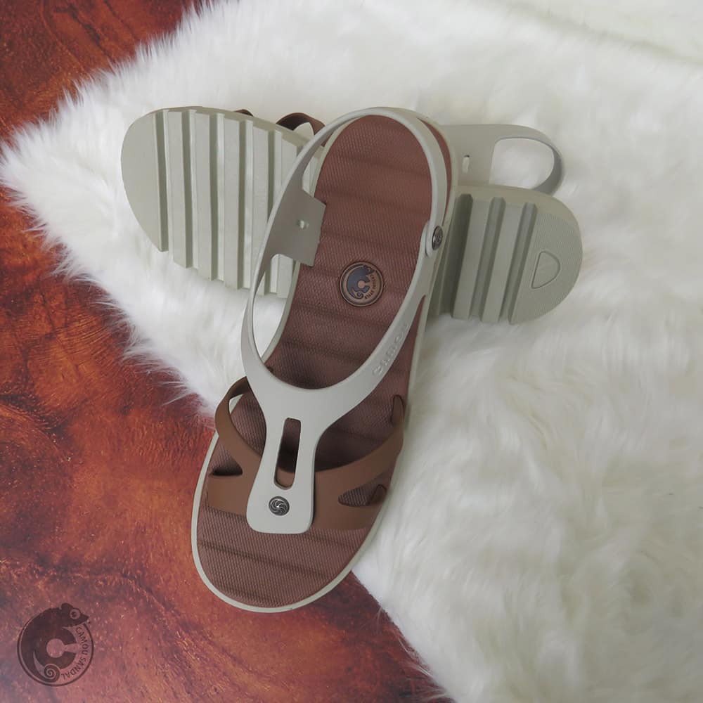 

CAMOU - Liviana Caramel