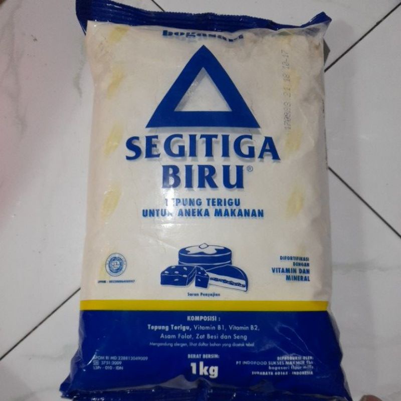 

Tepung segitiga biru kemasan 1 kg