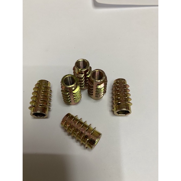 mur baut nanas m6x20 OE