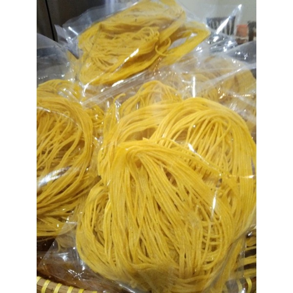 

Kerupuk Mie Asinan Matang