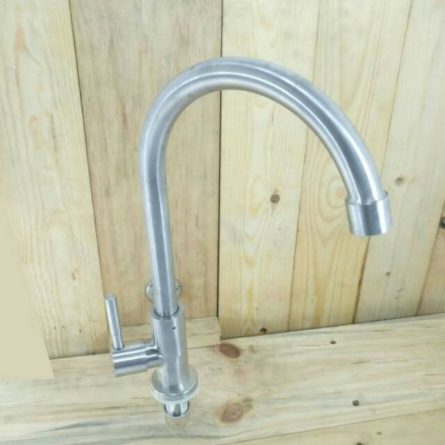 Kran sink  angsa sus 304 / kran cuci piring / carlo fiotini