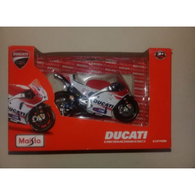 MAISTO 1/18 DUCATI DESMOSEDICI NO. 04 ANDREA DOVISIOZO
