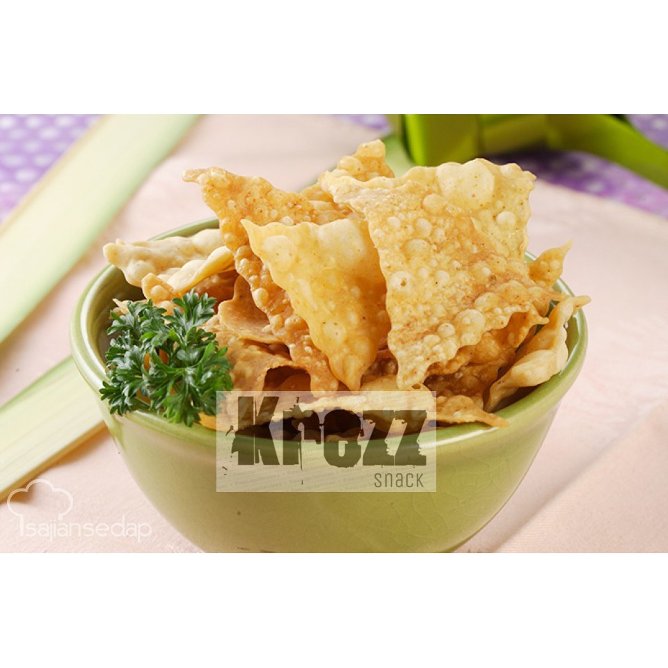 

Krezz Kue Bawang Cemilan Snack Gurih
