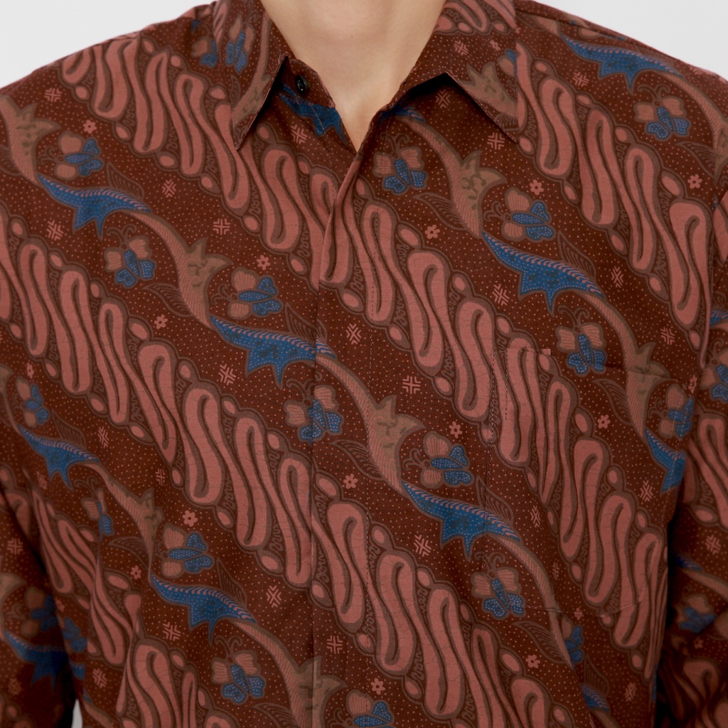 BATIK PRIA LENGAN PANJANG Kemeja Hem Slimfit Premium Motif Parang Warna Coklat 721021 CAP 72 - Baju Kemeja Atasan Pakaian Setelan Batik Pria Cowok Laki Laki Remaja Keluarga Kantor Lengan Panjang Modern Slimfit Slim Fit Premium Kekinian