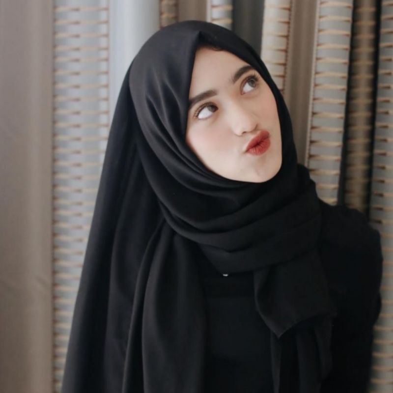 Pashmina Shirin Hitam Jahit Tepi | Pashmina Kasmir Rawis | Pasmina Cashmere Dubai Shawl Shireen