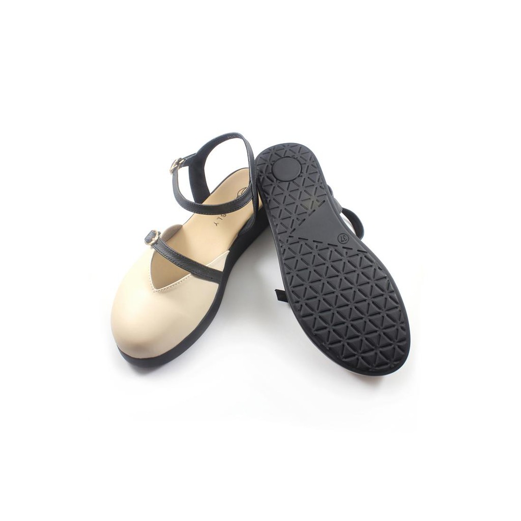 

Le Bianca ALY 21- 01 Wedges Tali Masa Kini