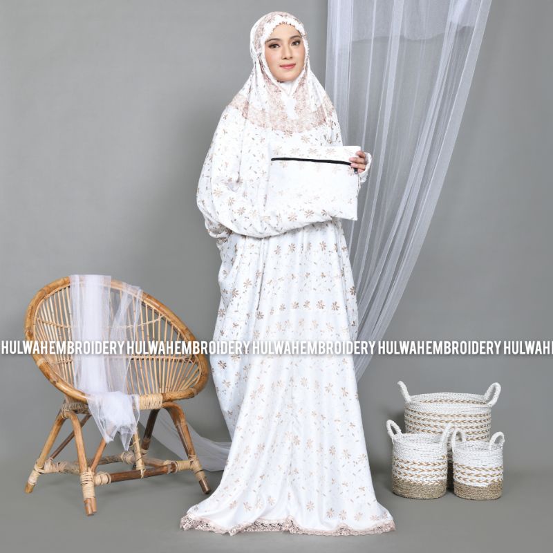 Mukena Terusan Bordir Bahan Sutra Mukenah Lajuran Sutra Bordir catalina