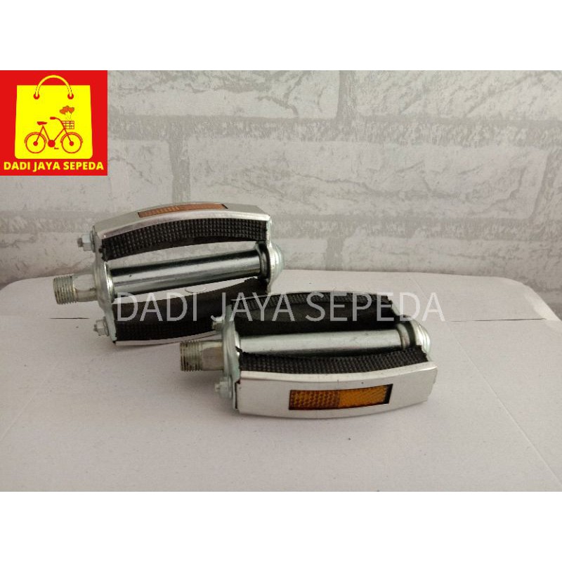 PEDAL SEPEDA CLASSIC PEDAL SEPEDA KRUM PEDAL SEPEDA BESI PEDAL SEPEDA SCOTLIGHT MINION VINTAGE MURAH
