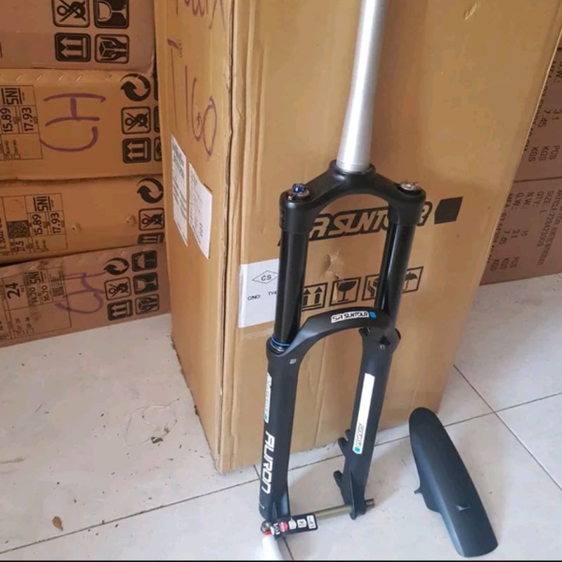 Fork 29 SR Suntour Auron 35 SF21 EQ Boost PCS Travel 160 Tapper TA15x110 Lock Rebound