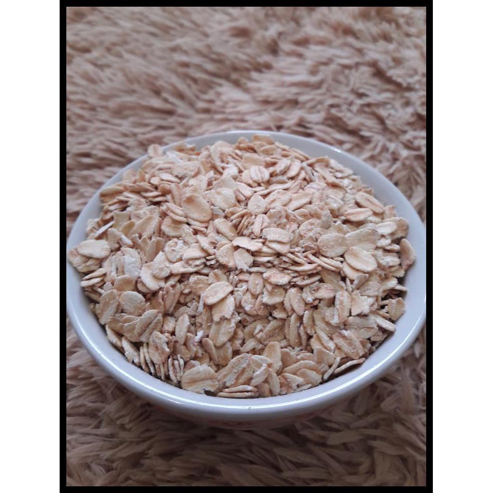 

HOT SALE Regular Rolled oat / gandum kasar ( old fashioned oats ) 1 kg terjamin