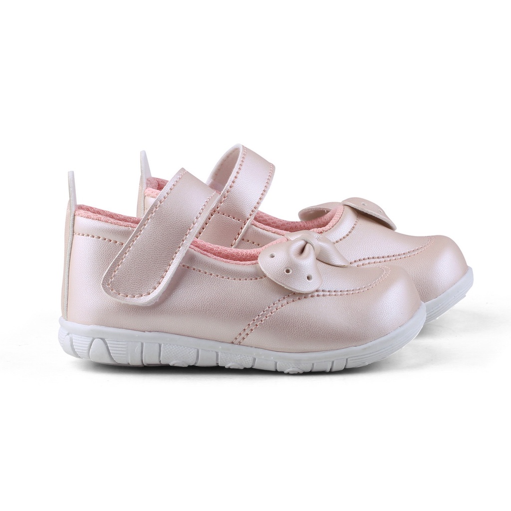 SEPATU ANAK PEREMPUAN BAHAN SINTETIS PITA PINK C06