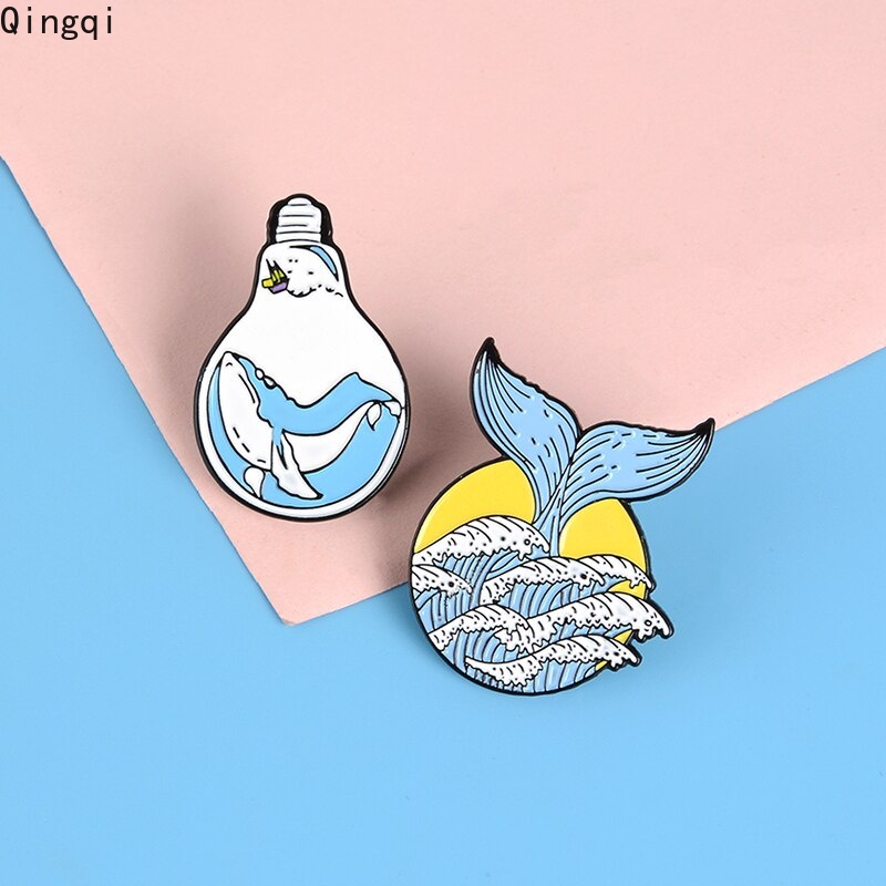 Bros Pin Enamel Bentuk Ikan Paus Kartun Untuk Hadiah Teman