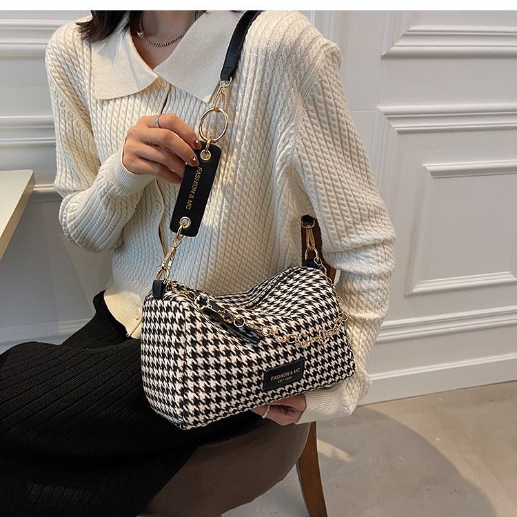 JK 924 1KG MUAT 2PCS TAS SELEMPANG SLINGBAG IMPORT T3062 E6448 U4401 Z10122