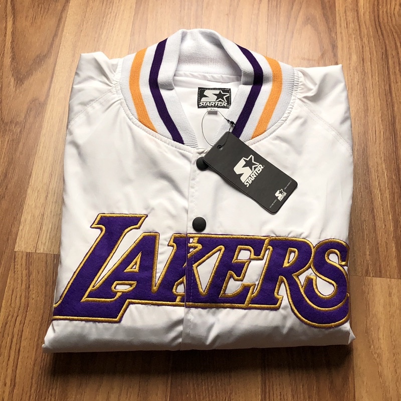 VARSITY JACKET - LAKERS TEXT UNGU BACK BALL BORDIR JAKET VARSITY BOMBER COACH PRIA TERLARIS