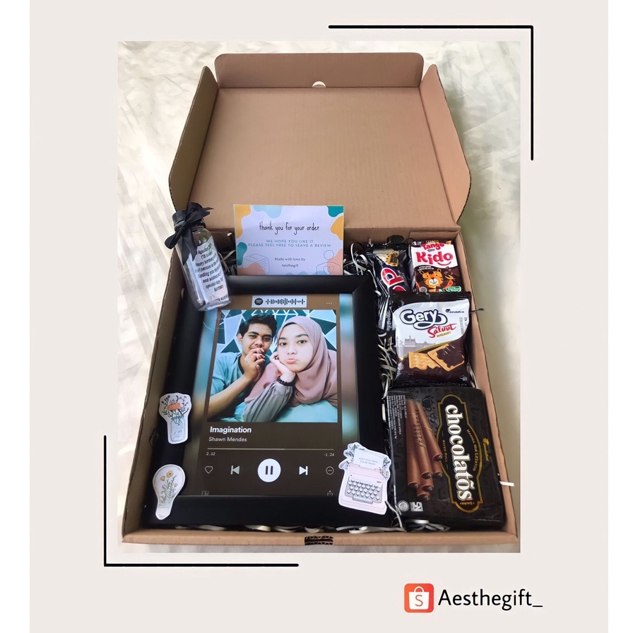 

Kado Ultah Spotify dan Snack