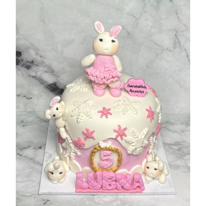 

Kue Ulang Tahun Kelinci / Cake Ultah Kelinci