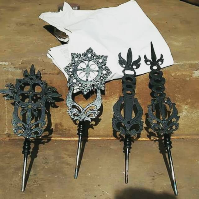 pengawin dewata nawa sanga