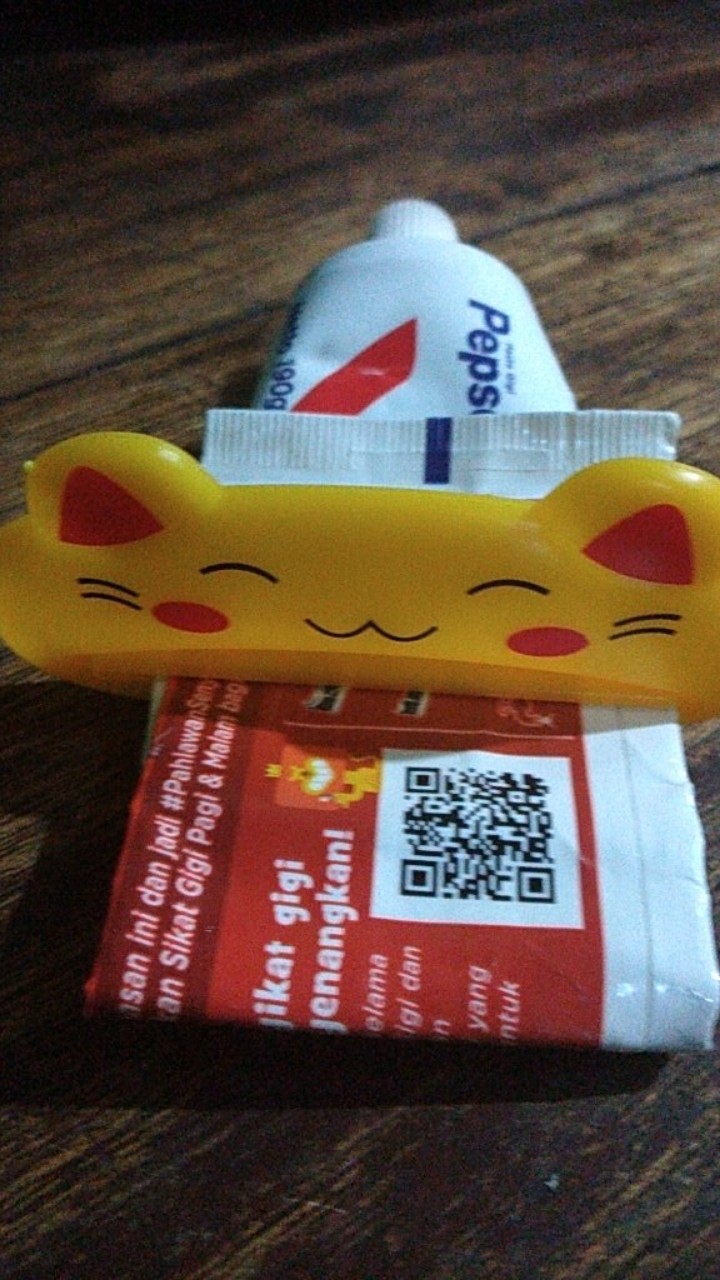 Penjepit Odol Bentuk Mulut Hewan Karakter Animal Pencetan Tooth Paste