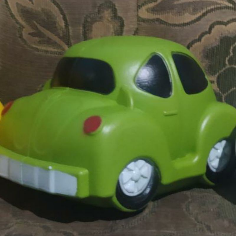 Celengan plastik unik bentuk mobil-1