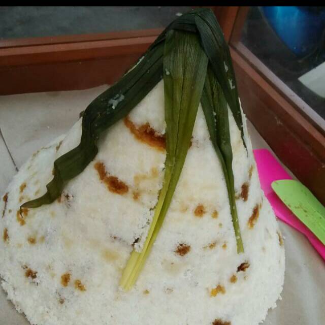 

KUE DONGKAL