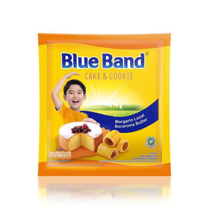 

Blue Band Cake Cookie 200g (2) + Choco Sprinkle 90g (2) Free Lunch Box