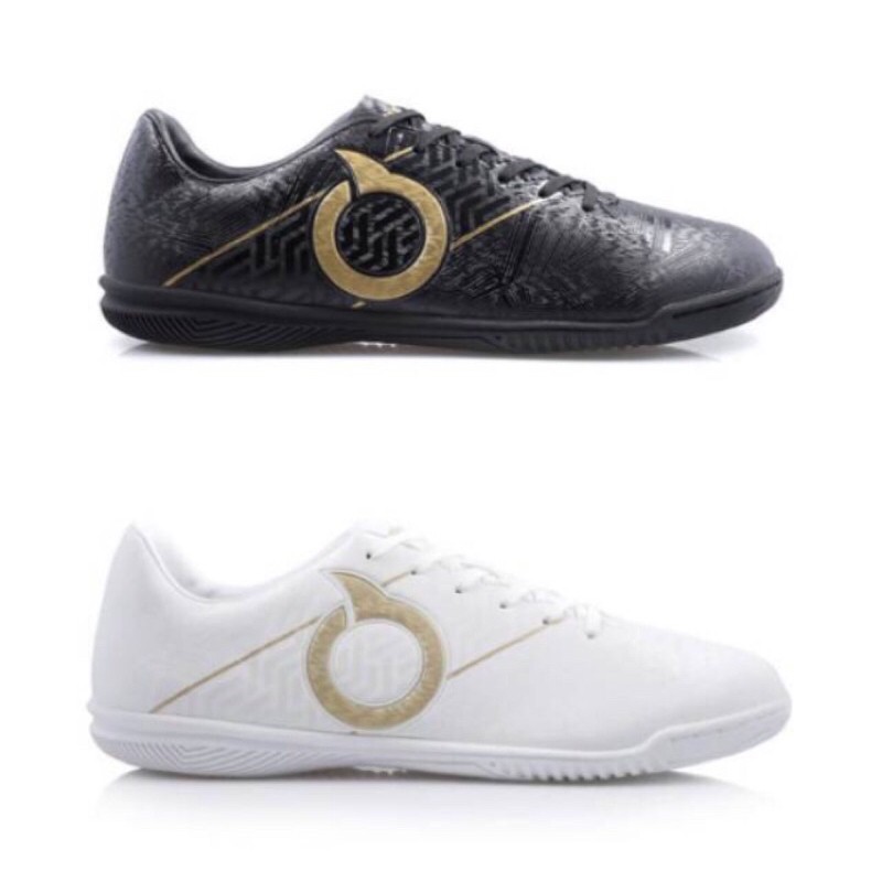 SEPATU FUTSAL ORTUSEIGHT SABRE IN - Black Gold & White Gold