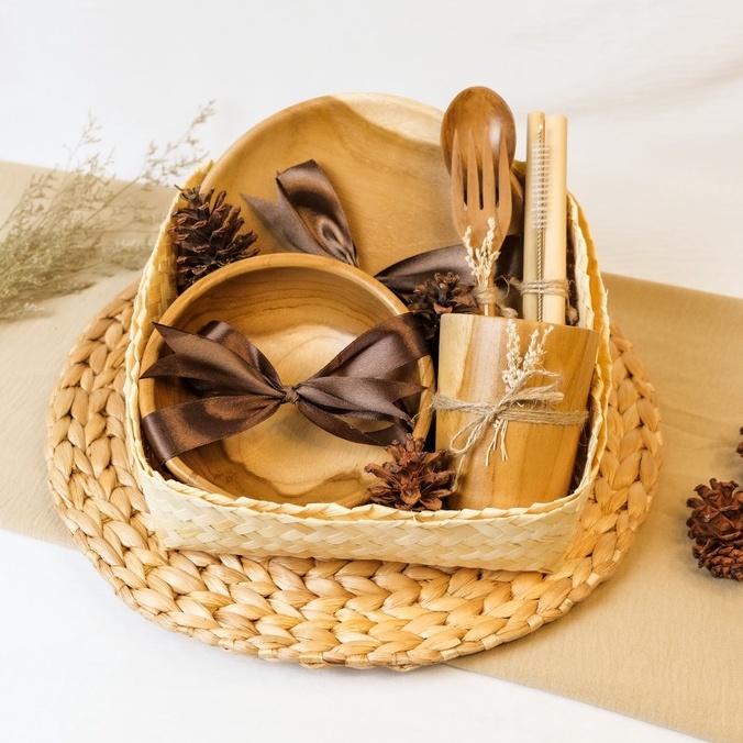 

ASA / Hampers Kayu Jati / Hampers Lebaran / Hampers Wedding / Kado Ulang Tahun / Hampers Ramadhan