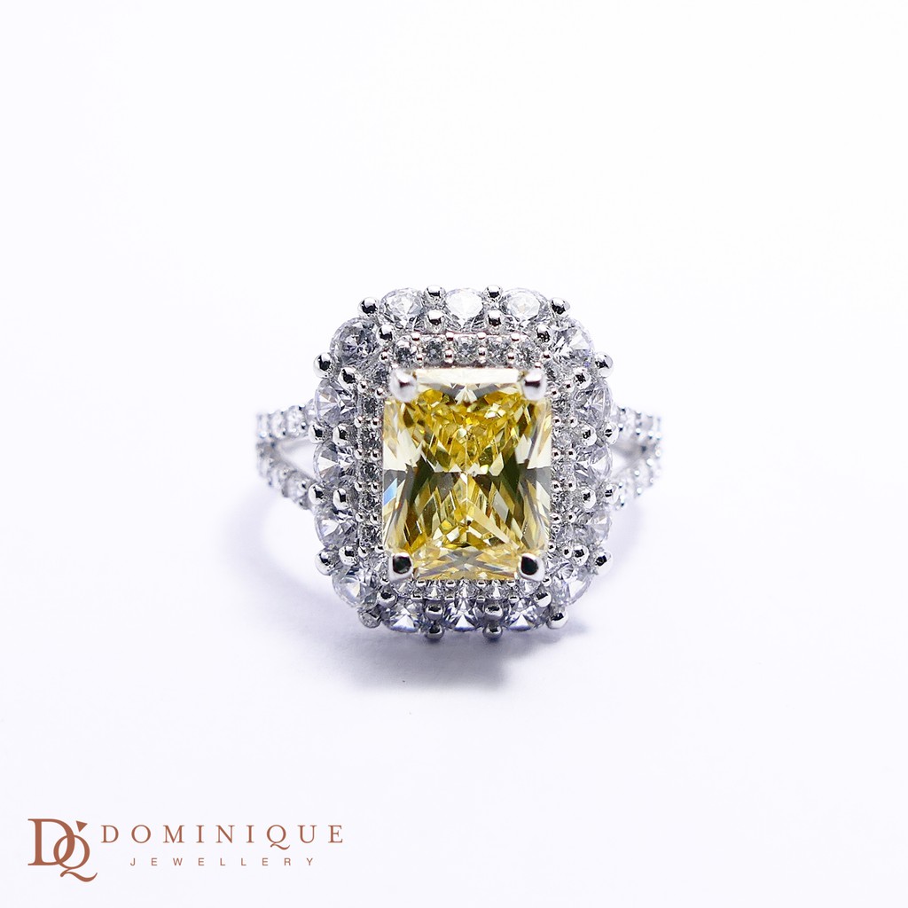 

Dominique Jewellery-Cincin Colour Stone 75% SNI DQC 1686