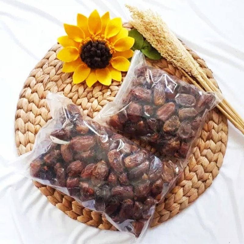 

kurma golden valley kemasan 1kg produksi terbaru exp 2023